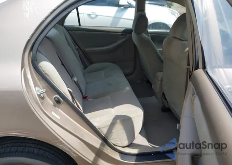 2004 Toyota Corolla Ce z USA, uszkodzony, nr VIN 2T1BR32E34C233147